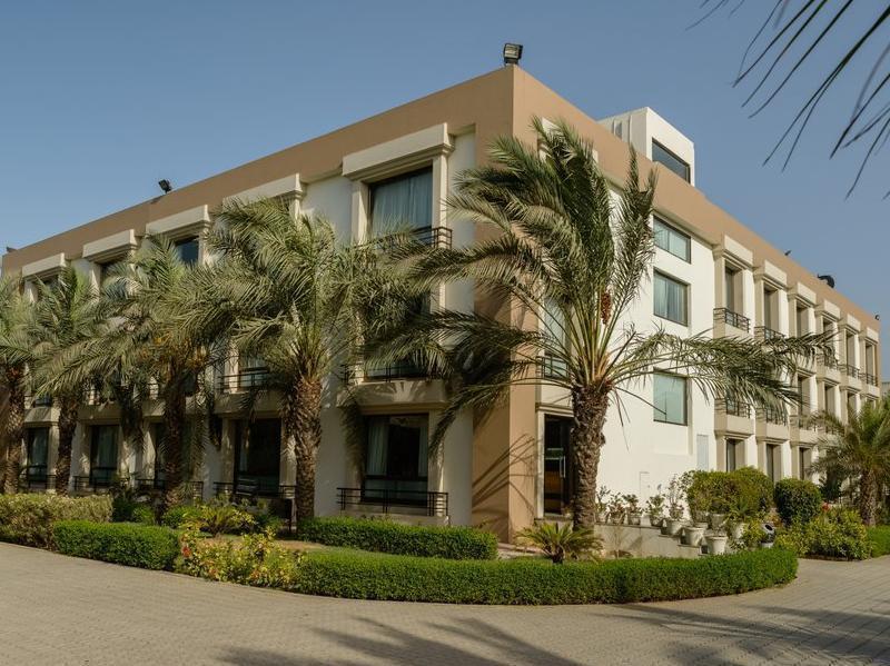 棕榈凯艺酒店 Gāndhīdhām 外观 照片