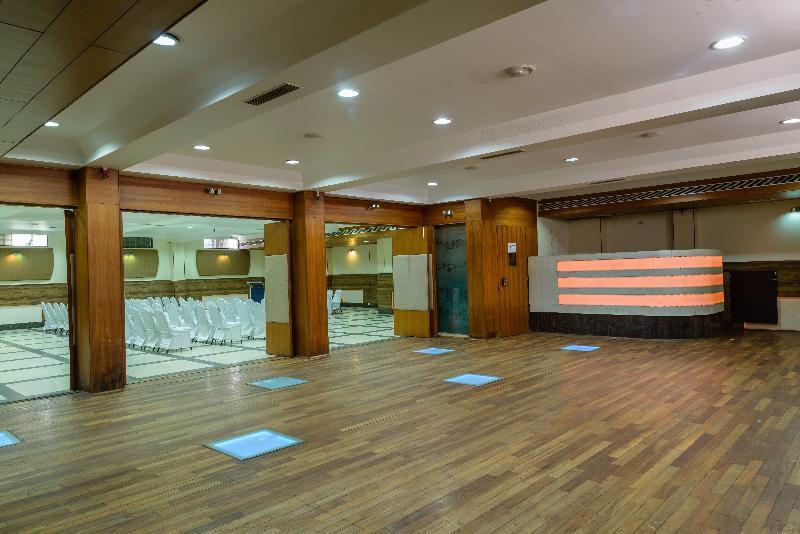 棕榈凯艺酒店 Gāndhīdhām 外观 照片